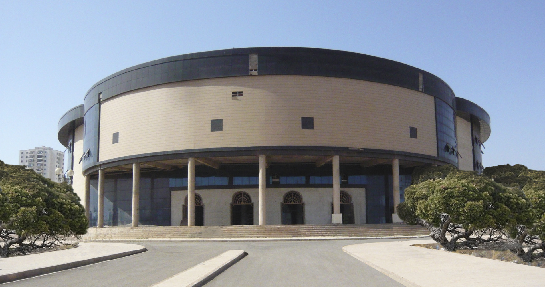  Auditorium and congress center